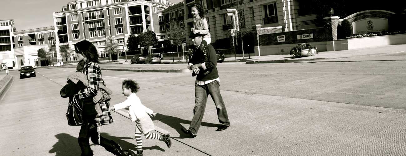 City Family – The O’Briens Photo Session around Inner Harbor