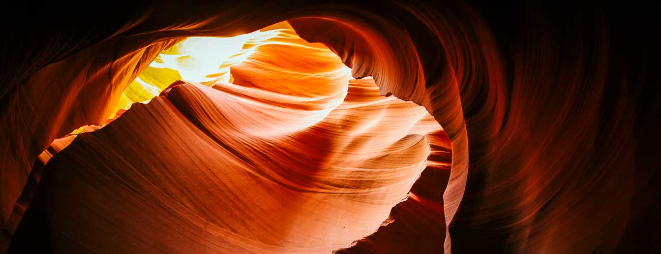 Lower Antelope Canyon: Nature’s Flowing Beauty of Page, Arizona