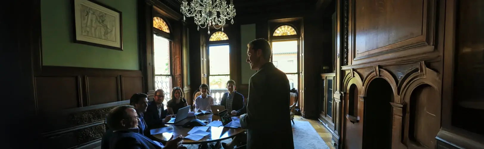 Workplace: Oxford Club’sMarc Lichtenfeld Promoting Book Release