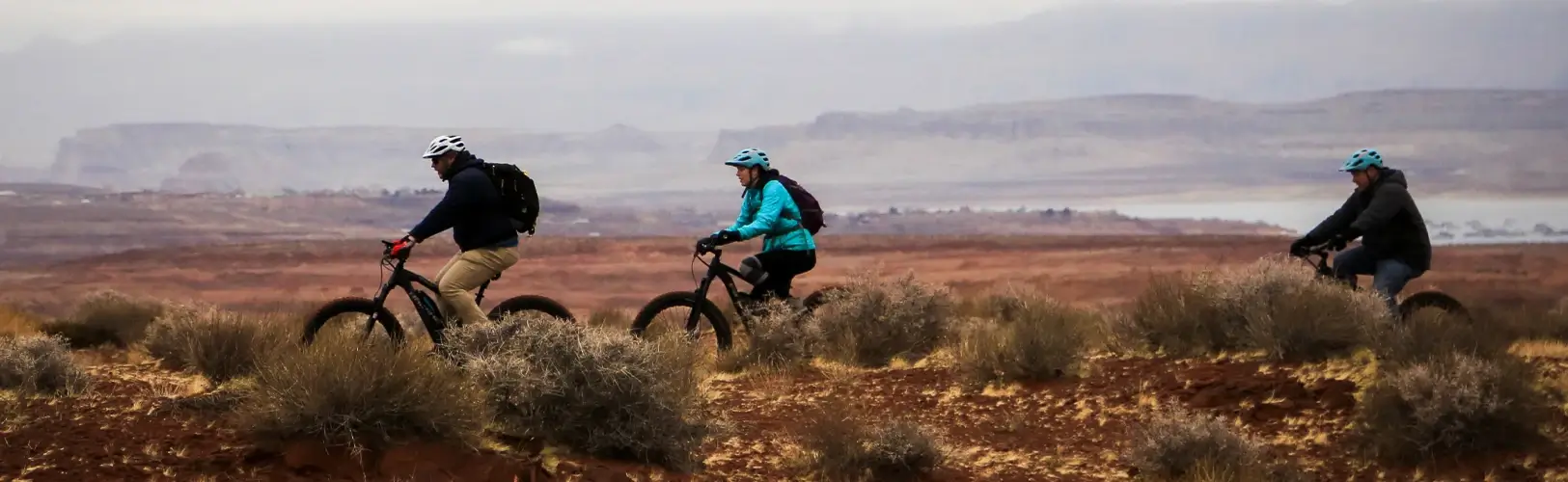 Electric Mountain Bike Tour: Exploring Lake Powell’s Desert